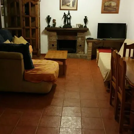 House With 3 Bedrooms In Estepona, With Enclosed Garden And Wifi - 1 K *